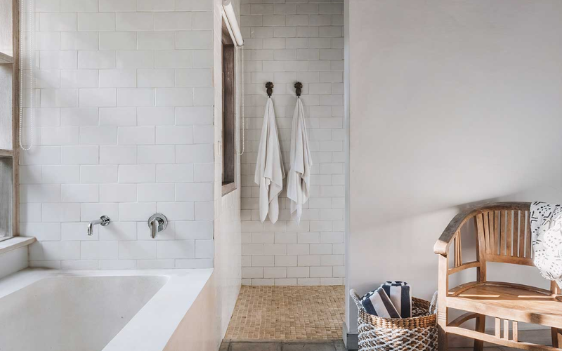 Replace Basic Hooks with Wall-Mounted Knobs